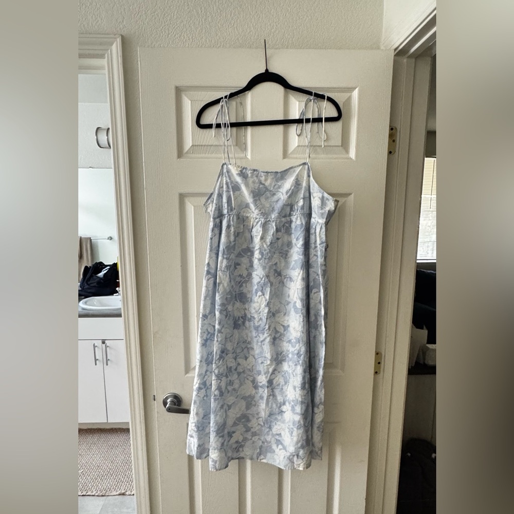 H&M Light Blue Floral Dress